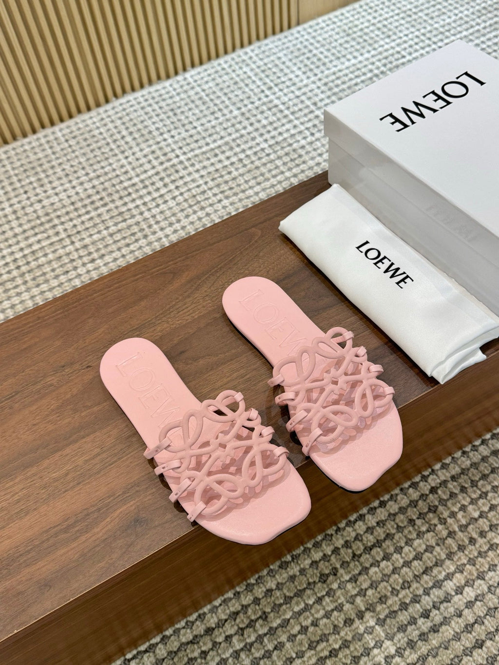 Loewe Slipper